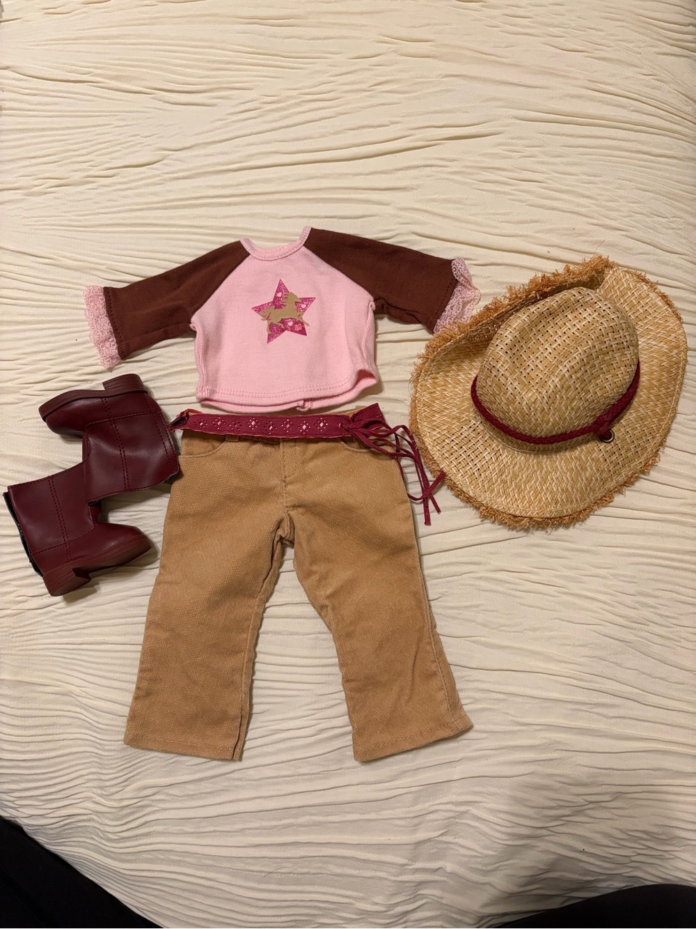 American Girl Retired Horse Lover Outfit Western Hat Boots Ranch